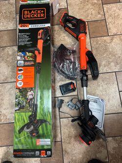 New Black n Decker 20v Battery String Trimmer New. Must Pickup
