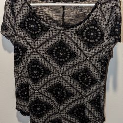 Lucky Brand Short-Sleeve Top - Sz. Small 
