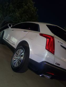2017 Cadillac XT5