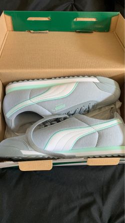 Women’s Puma Roma Shoes