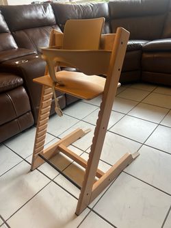 Stoke Trip Trapp Baby High Chair