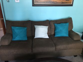 Sofa and loveseat both for 40$