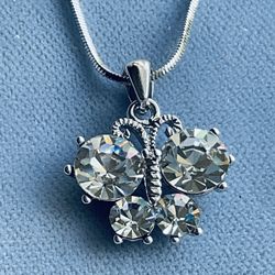 Sparkling Crystal Butterfly Necklace On Snake Chain *Ship Nationwide Or Pickup Boca Raton