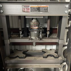 20 Ton Hydraulic Press