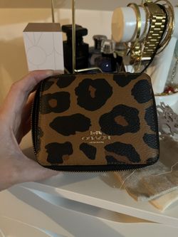 Coach Jewelry Box NWT/OBO