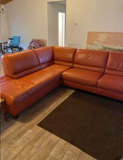 Italsofa Italian Leather 2pc sectional
