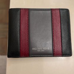 Michael Kors wallet 