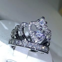 New 18k White Gold Engagement Ring 