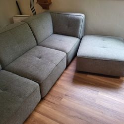 Sofa Modular. Gray Fabric. 