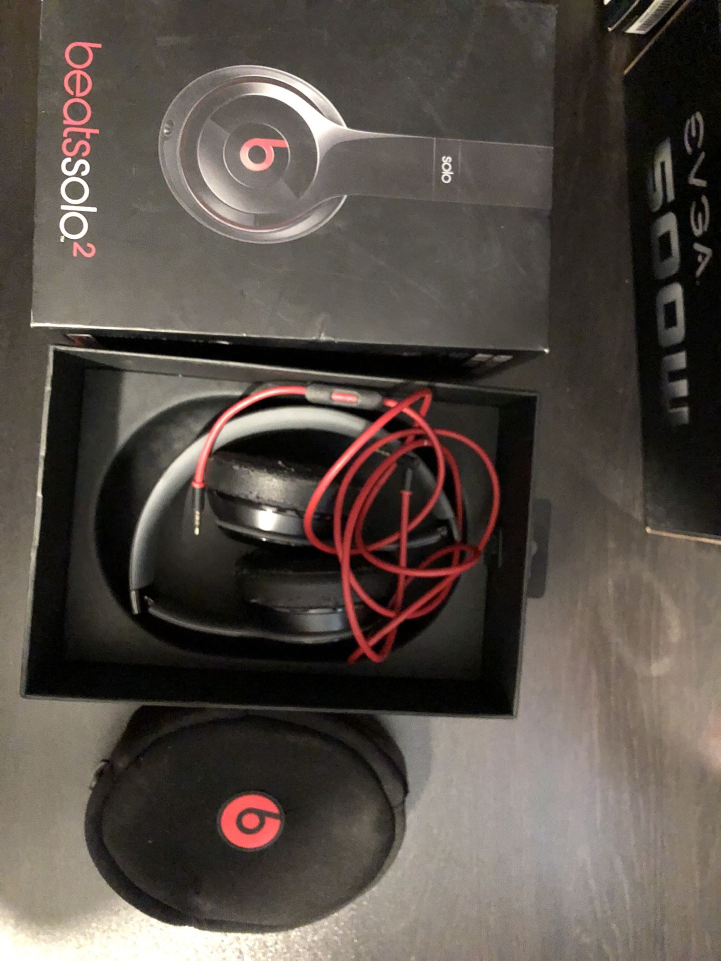 Beats Solo 2 Wired (Everything Included)