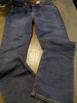 Womens Levi Jeans
