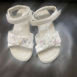 New Sandals Size 1 Youth