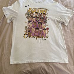 Lakers Nike Bobble Head Shirt