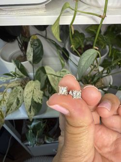 Natural Diamond Earrings