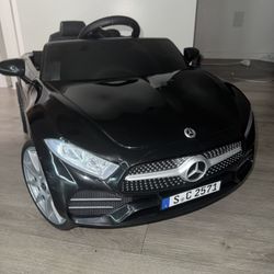 Mercedes electric car