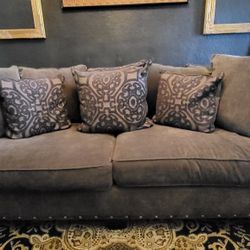 Great Condition Large Sofa + Pillows