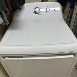 GE Dryer (electric) : Pick Up Only