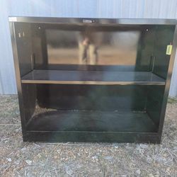 Bookshelf With Adjustable Shelf