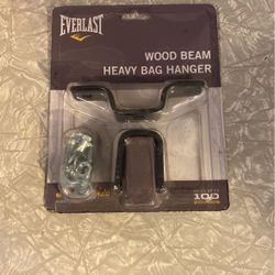 Everlast Wood Beam Heavy Bag Hanger