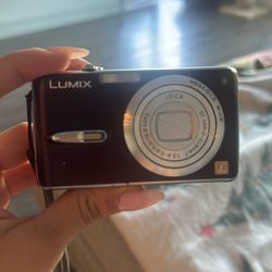 LUMIX Panasonic FX07