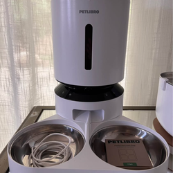 PETLIBRO Automatic Pet Feeder with Camera for Two Pets, 1080P HD Video with Night Vision, 5G WiFi Pe