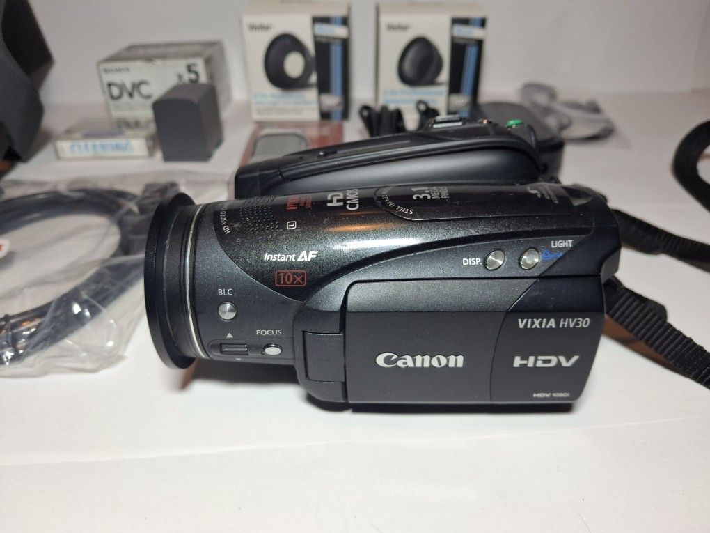 Canon Vixia HV30 MiniDV Camcorder