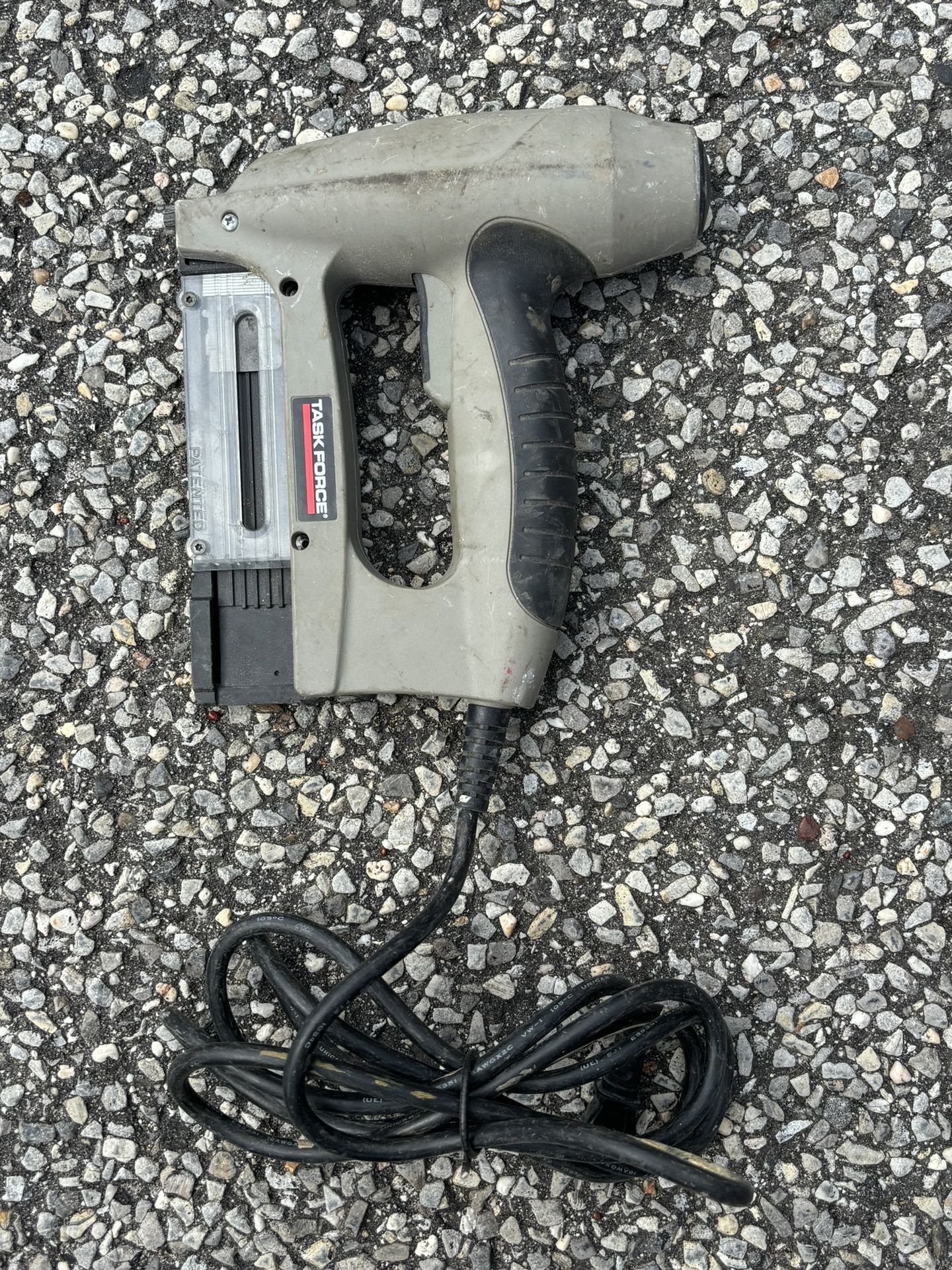 ELECTRIC BRAD NAILER 1-1/4” TASK FORCE