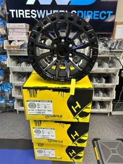 Hostile H130 Crandon 17x9 6x135 +0
