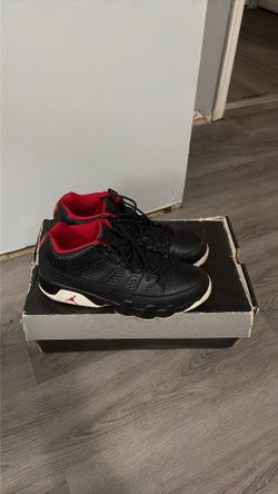Air Jordan 9 low top size 9.5