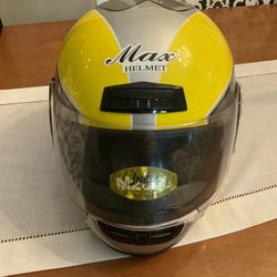 Motorcycle/scooter/moped full-face helmet