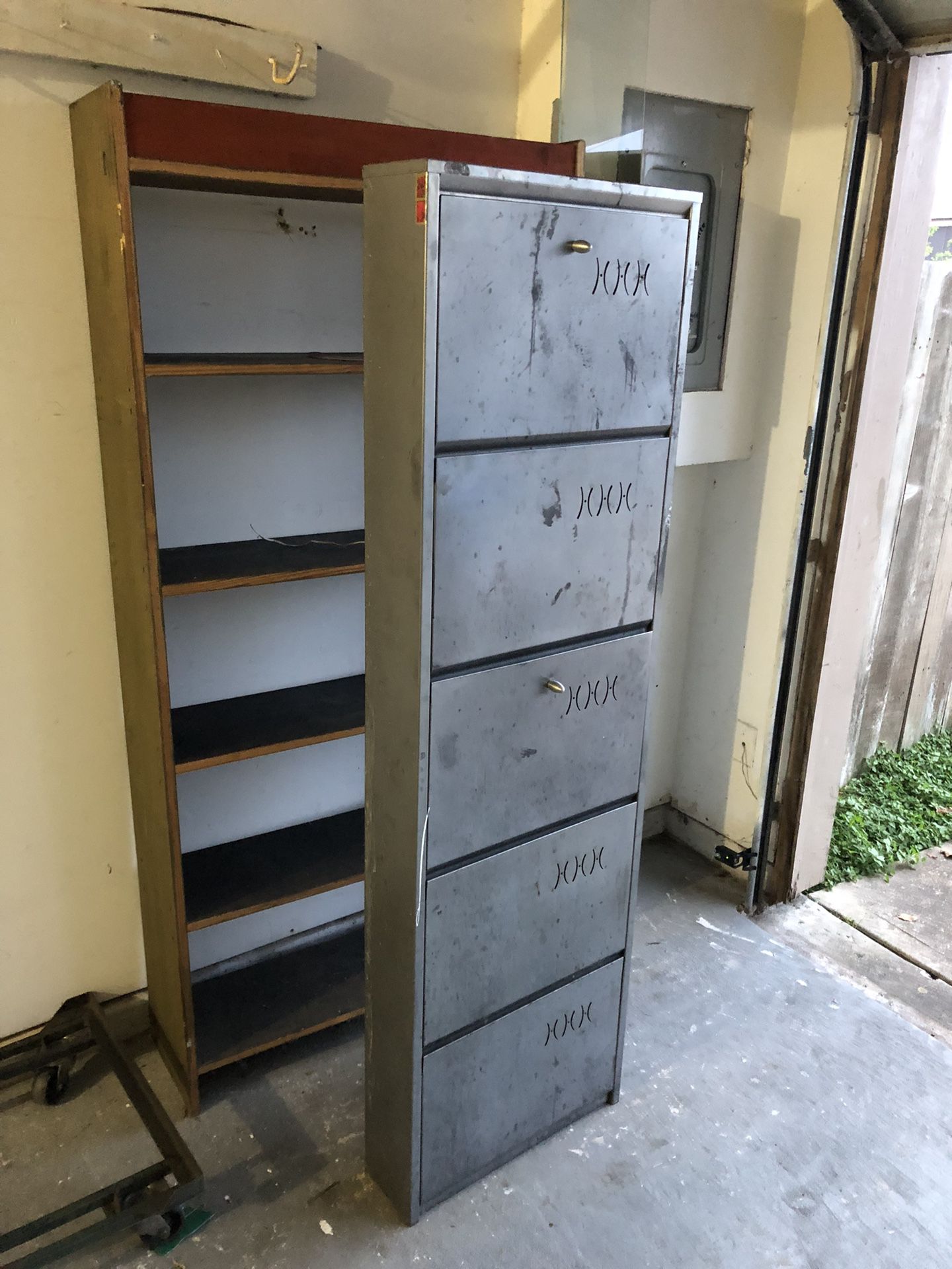 Metal Vintage Storage Shoe Rack Garage Organizer Wall Mount Folder Bin 