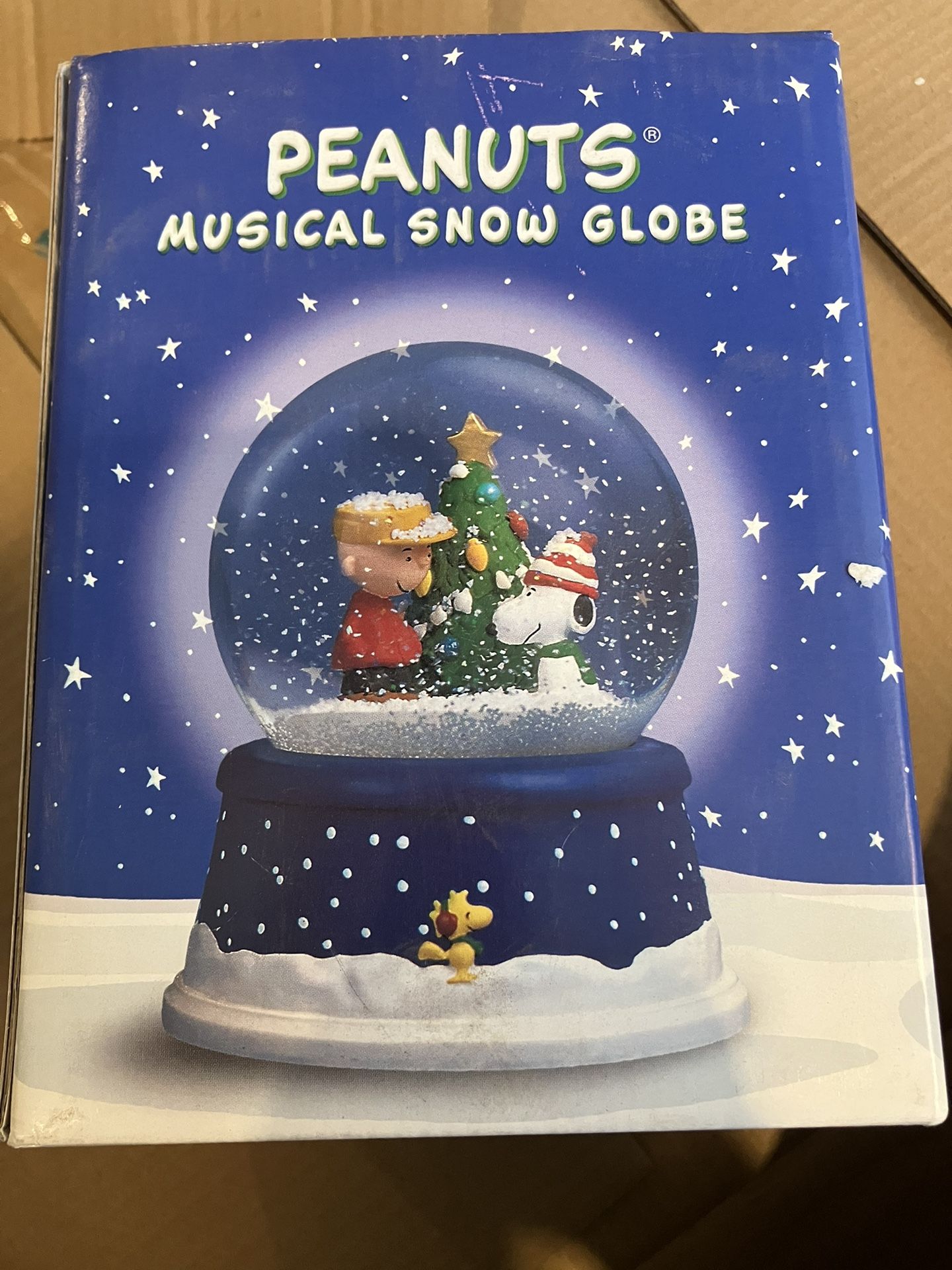 Peanuts Music Snowglobe 