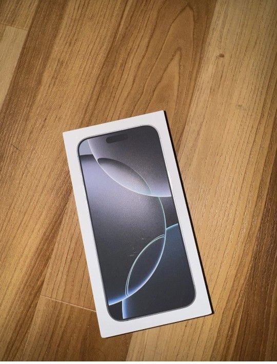 iPhone 16 Pro Max