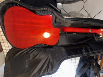 Fender Guitar W Built In Tuner