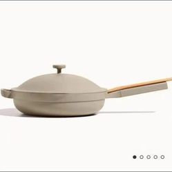 Our Place  Large Always PanA bigger version of the bestselling 10-in-1 nonstick pan