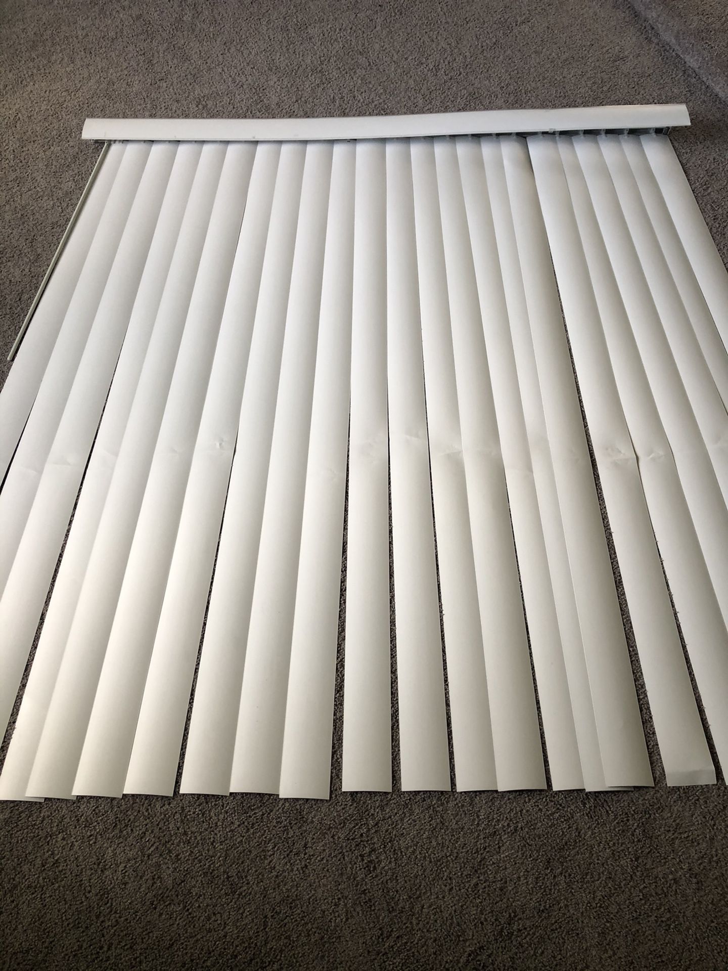 Patio blind 71x75 with replacement strips