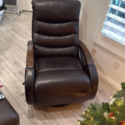Reclining Rocking Chair 