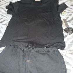 Essentials Set