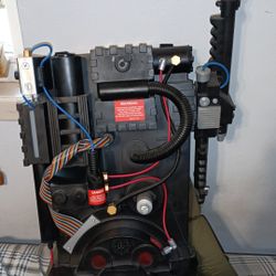 Spirit Halloween Ghostbusters Proton Pack 