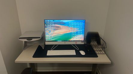 HP All-in-One Touchscreen Computer