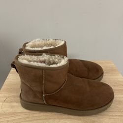 Ugg Women’s Boots Size 11