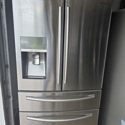 Refrigerator 4 door countherdep w36h69d28