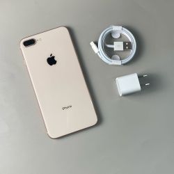 Apple iPhone 8 Plus (Unlocked , 30 Day Warranty)