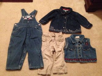 Baby girl clothes size 12-18months