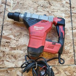 Milwaukee 15 Amp 1-3/4 in. SDS-MAX Corded Combination Hammer with E-Clutch
