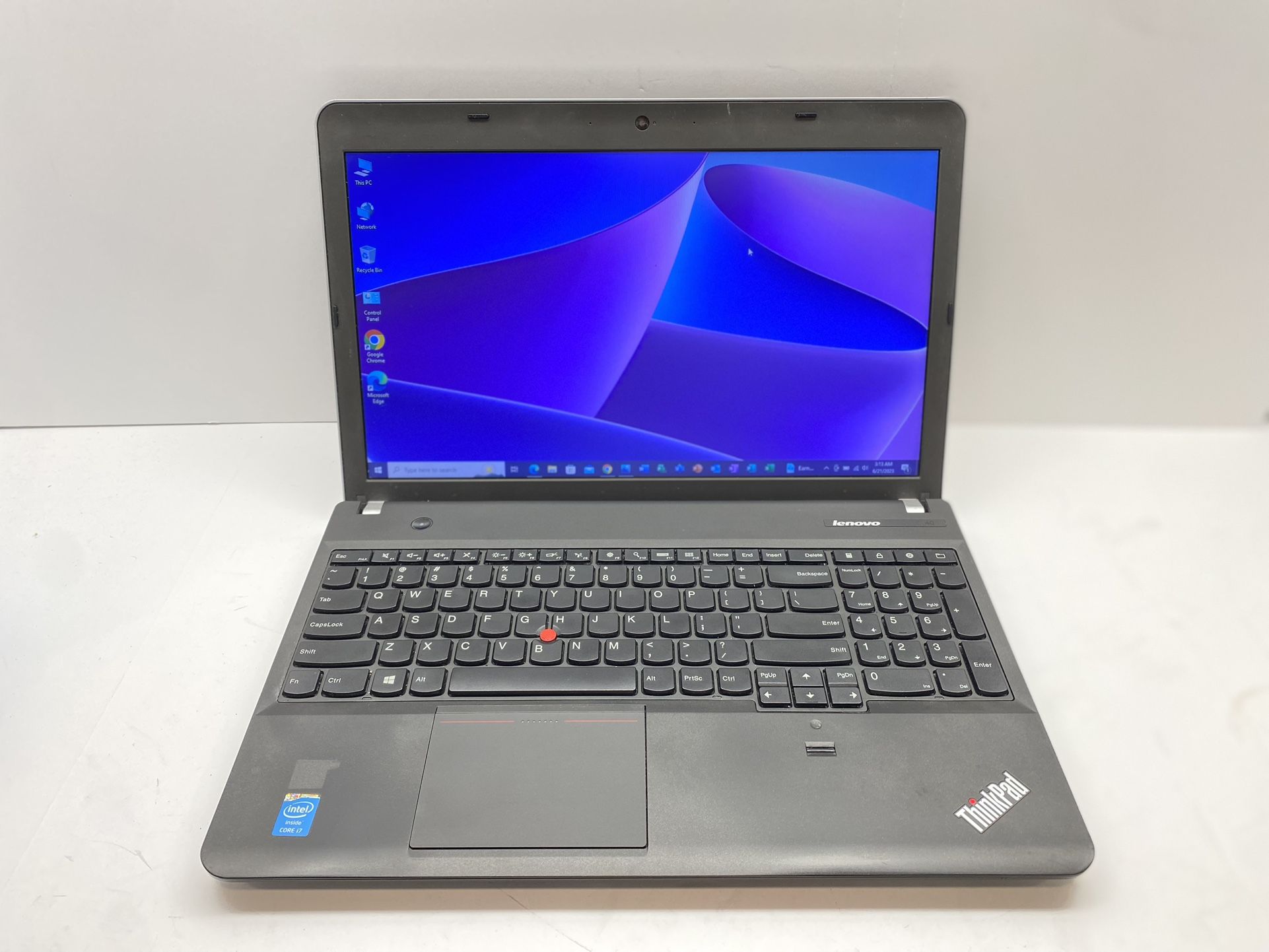 Lenovo E540, Intel Core i7, 2.20 GHz, 8 GB RAM, 1 GB Intel Graphics, Wireless, Webcam, DVDRW, HDMI Port, SD Card, Windows 10 Pro, Office 2019, AC Adap