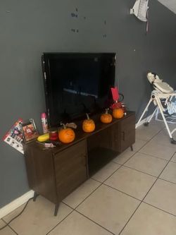 Mid-Century Modern Wood TV Stand moving sale