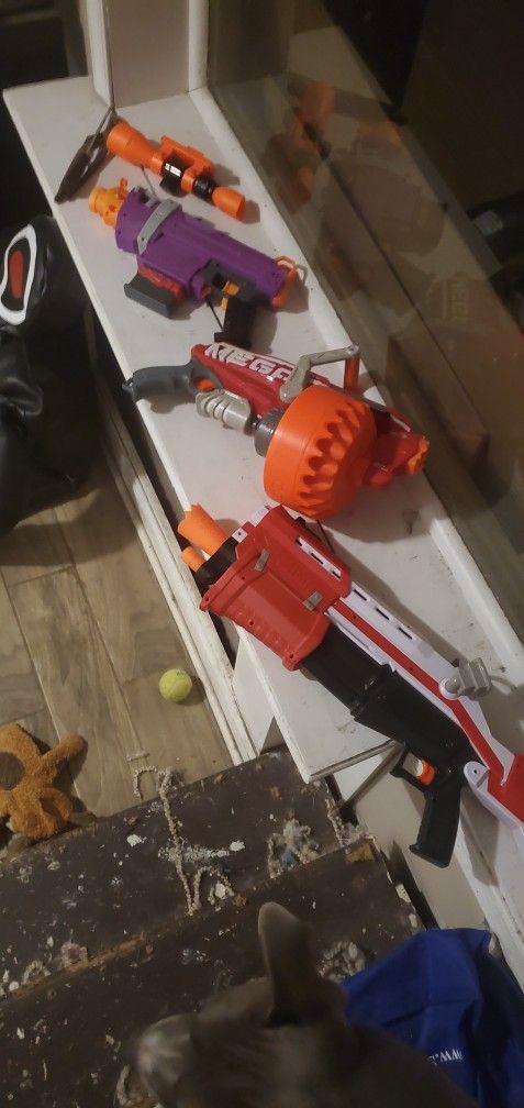 3 Nerf Guns