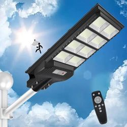 400W Led Solar Street Light Outdoor, 20000LM IP66 Waterproof Solar Security