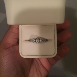 Jared Jewelers Diamond Engagement Ring 